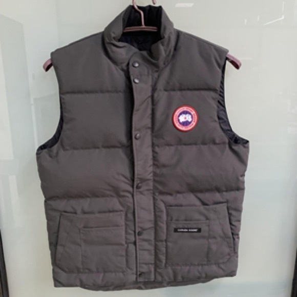 Meet the Posher Other - Canada Goose dark grey down vest